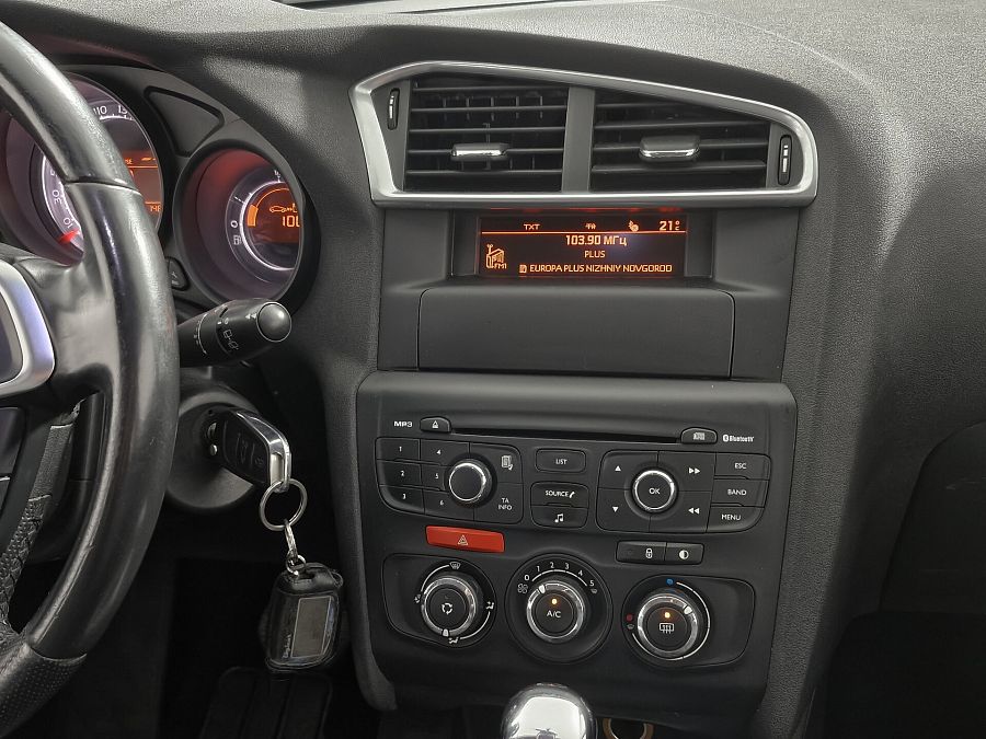 Citroen C4 1.6 AT (120 л.с.), 2012