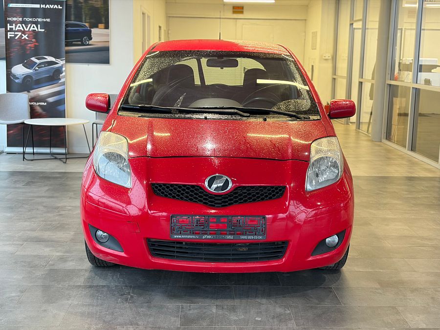 Toyota Yaris 1.5 AT (106 л.с.), 2009