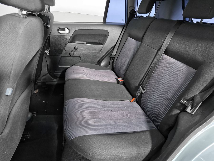 Ford Fusion 1.6 MT (101 л.с.), 2009