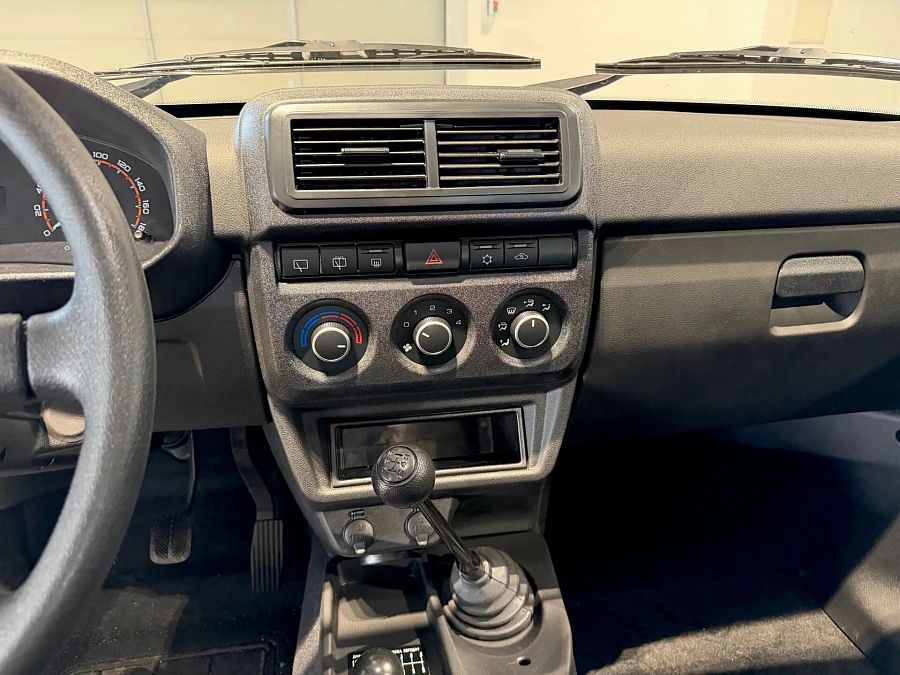 Lada (Ваз) Niva Legend 1.7 MT (83 л.с.) 4WD, 2026 Lada (Ваз) Niva Legend 1.7 MT (83 л.с.) 4WD, 2026