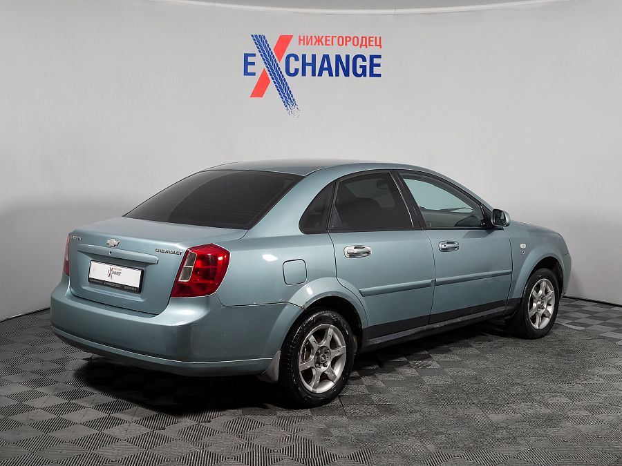 Chevrolet Lacetti 1.6 MT (109 л.с.), 2004