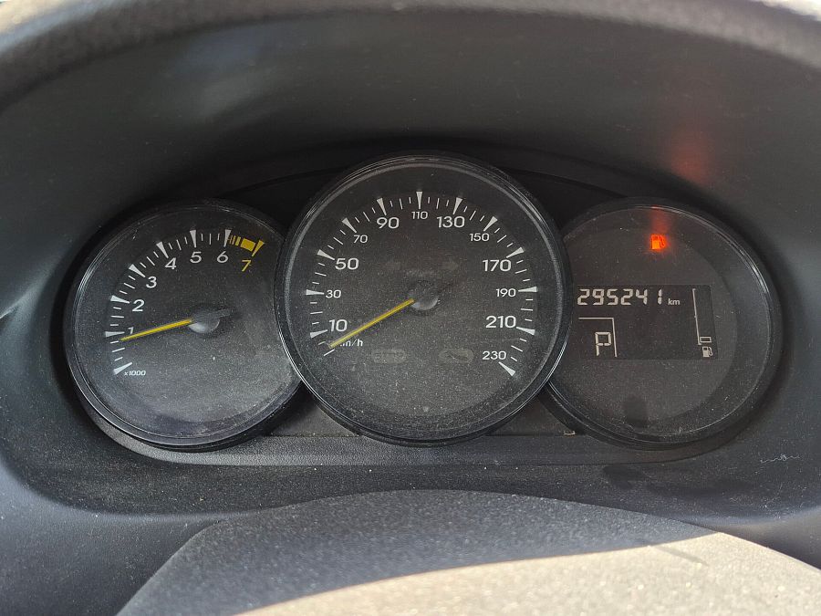 Renault Fluence 1.6 AT (106 л.с.), 2012 Renault Fluence 1.6 AT (106 л.с.), 2012
