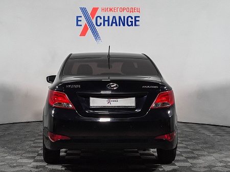 Hyundai Solaris 1.4 AT (107 л.с.), 2015