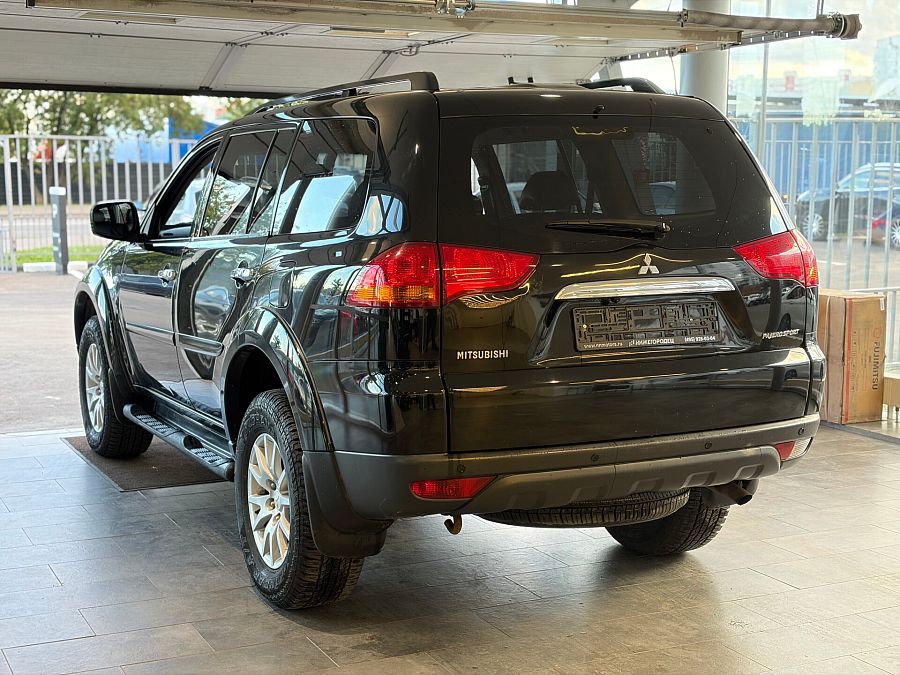 Mitsubishi Pajero Sport 3.0 AT (220 л.с.) 4WD, 2011 Mitsubishi Pajero Sport 3.0 AT (220 л.с.) 4WD, 2011