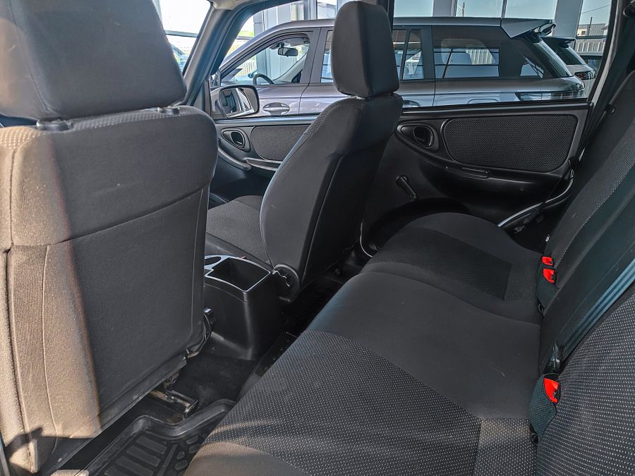 Lada (Ваз) Niva Travel 1.7 MT (83 л.с.) 4WD, 2024 Lada (Ваз) Niva Travel 1.7 MT (83 л.с.) 4WD, 2024