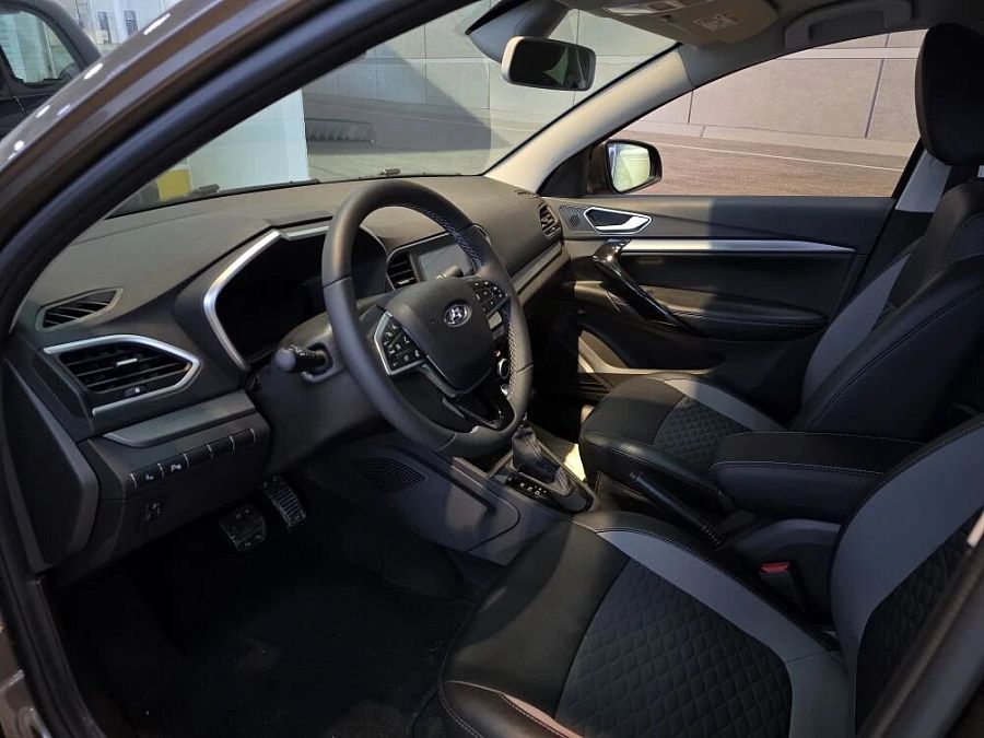 Lada (Ваз) Aura 1.8 CVT (122 л.с.), 2025 Lada (Ваз) Aura 1.8 CVT (122 л.с.), 2025