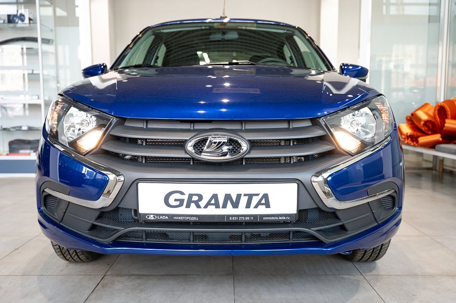 Lada (Ваз) Granta 1.6 MT (90 л.с.), 2026