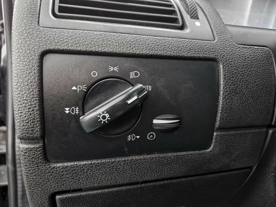 Ford Mondeo 2.0 MT (145 л.с.), 2006