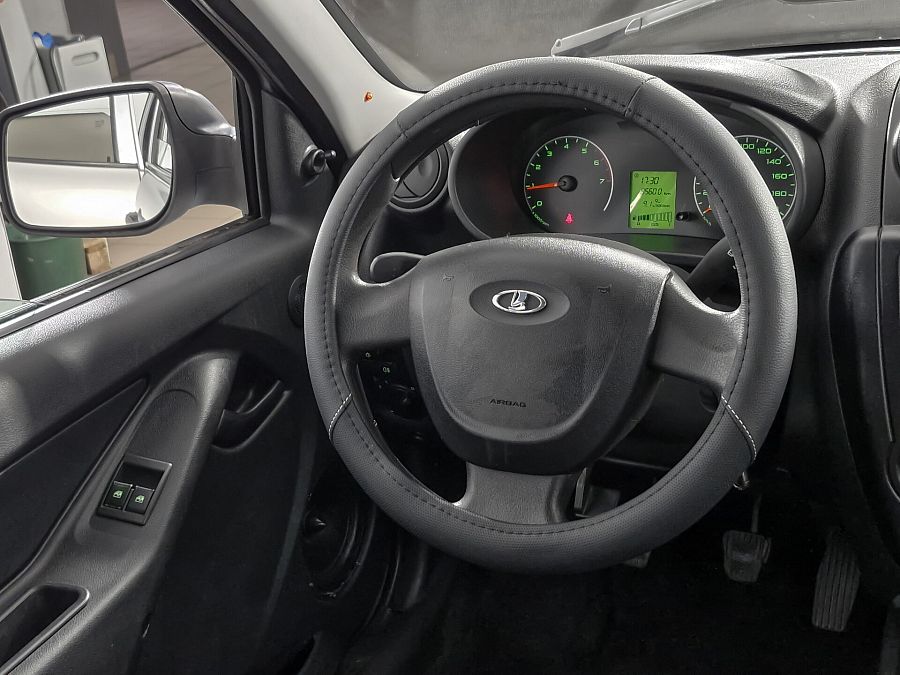 Lada (Ваз) Granta 1.6 MT (87 л.с.), 2013