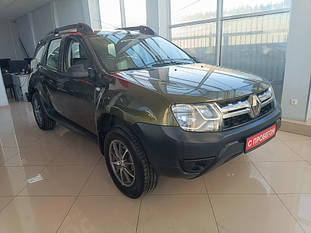 Renault Duster 1.6 MT (114 л.с.) 4WD, 2015 — купить в Нижнем Новгороде