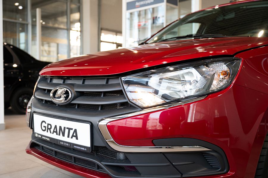 Lada (Ваз) Granta 1.6 MT (90 л.с.), 2026