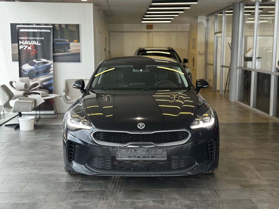 Kia Stinger 2.0 AT (247 л.с.) 4WD, 2018