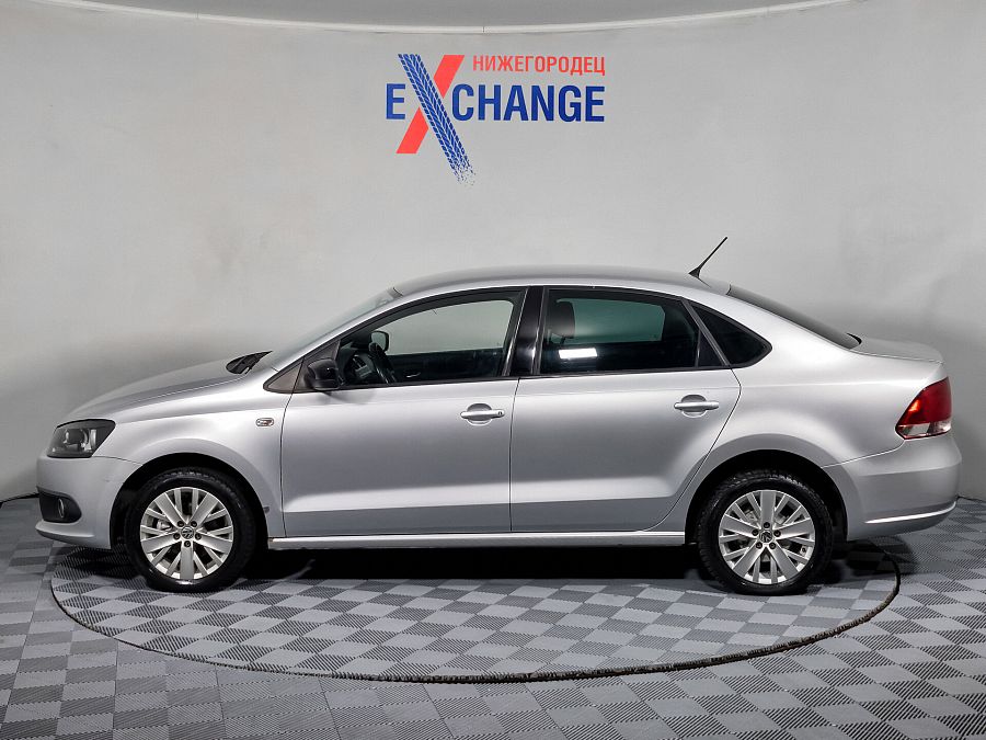 Volkswagen Polo 1.6 MT (85 л.с.), 2014