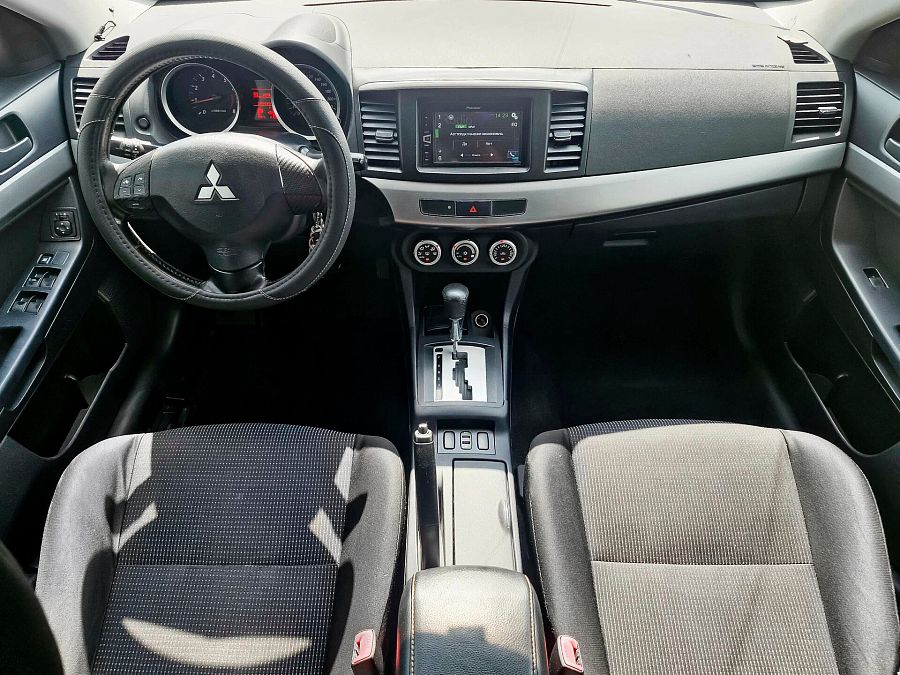 Mitsubishi Lancer 1.5 AT (109 л.с.), 2010