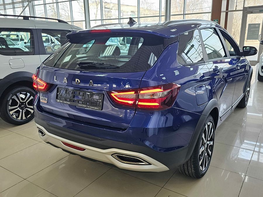 Lada (Ваз) Vesta SW Cross 1.8 CVT (122 л.с.), 2026 Lada (Ваз) Vesta SW Cross 1.8 CVT (122 л.с.), 2026