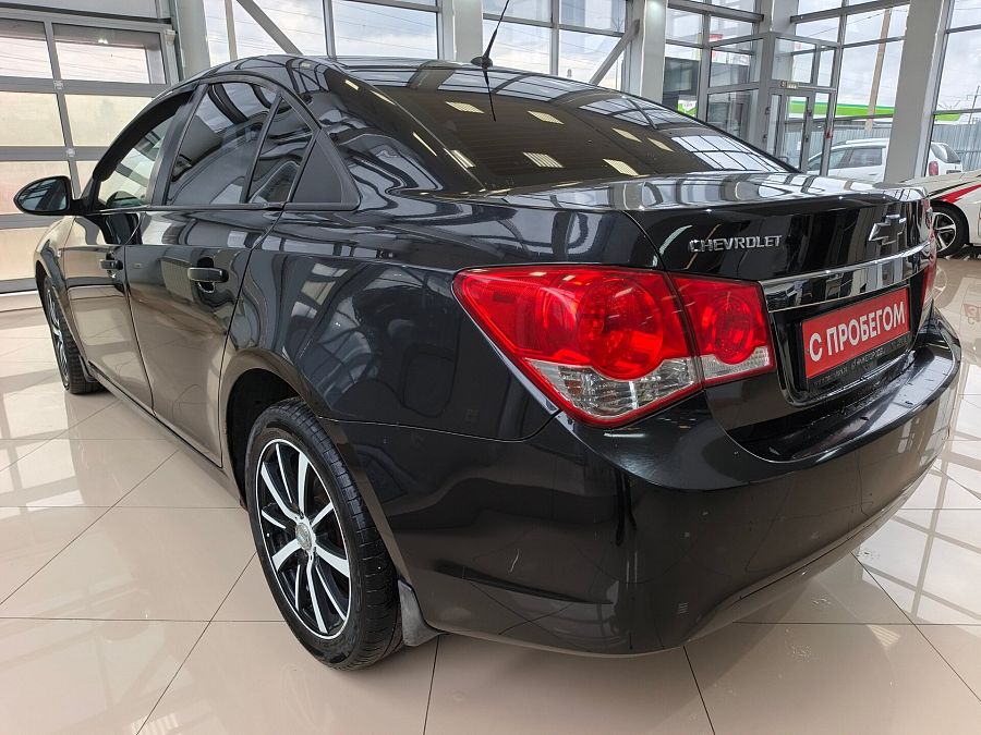 Chevrolet Cruze 1.6 MT (109 л.с.), 2012