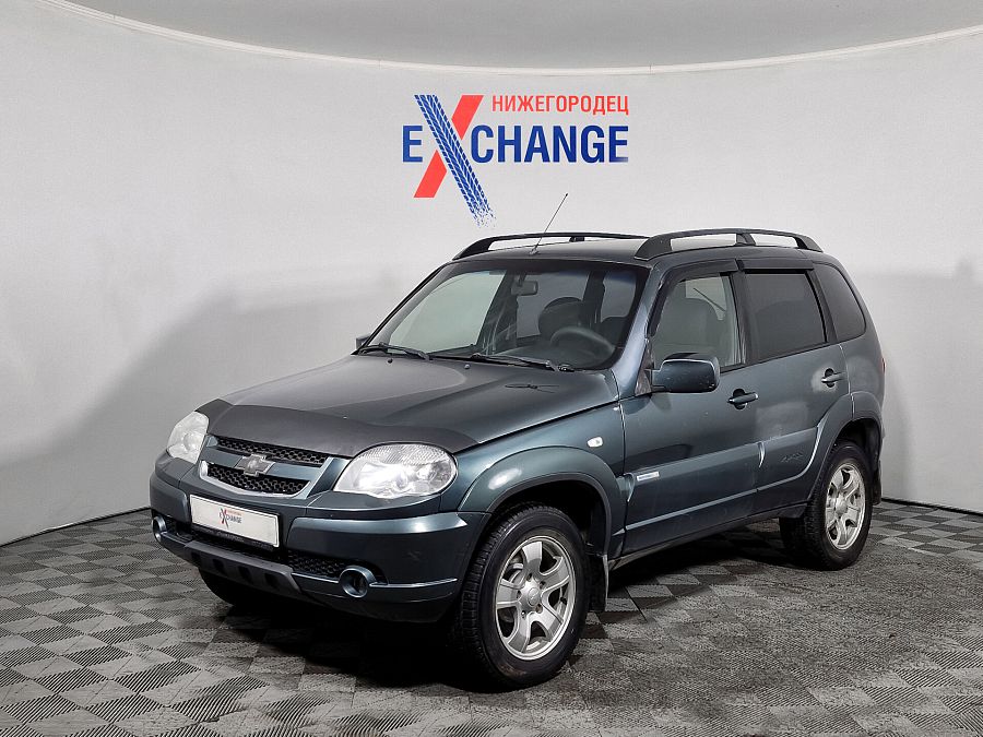 Chevrolet Niva 1.7 MT (80 л.с.) 4WD, 2011 Chevrolet Niva 1.7 MT (80 л.с.) 4WD, 2011