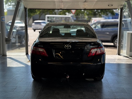 Toyota Camry 2.4 AT (167 л.с.), 2011