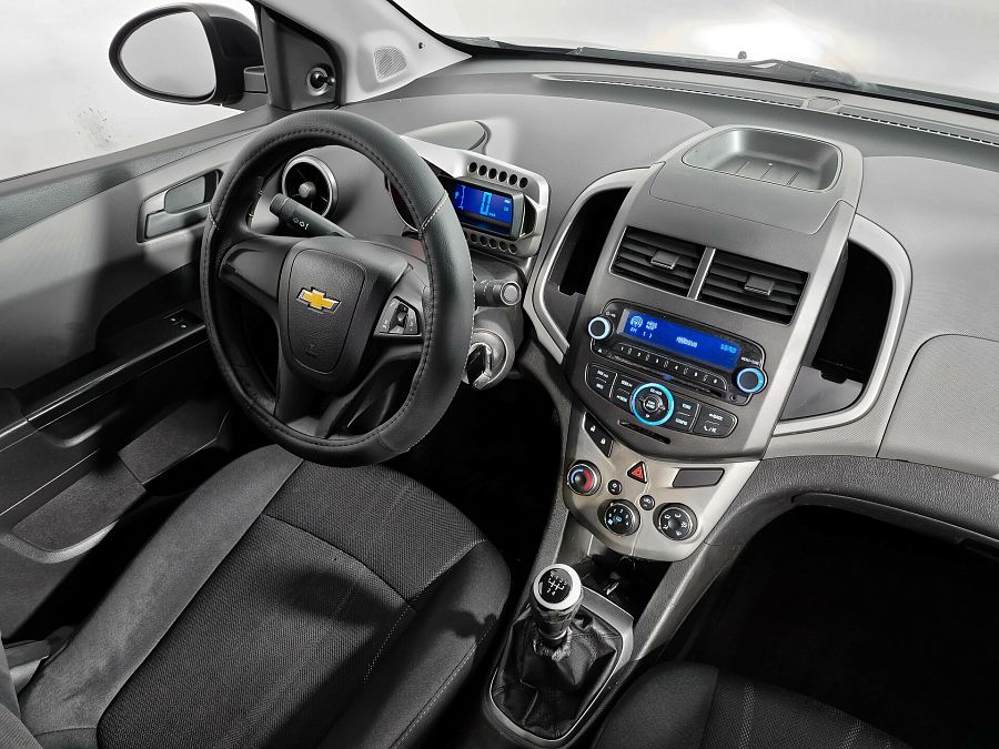 Chevrolet Aveo 1.6 MT (115 л.с.), 2012 Chevrolet Aveo 1.6 MT (115 л.с.), 2012