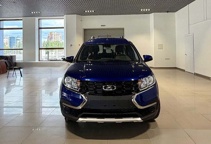 Lada (Ваз) Largus Cross 1.6 MT (106 л.с.), 2026