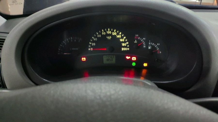 Lada (Ваз) Kalina 1.6 MT (81 л.с.), 2013