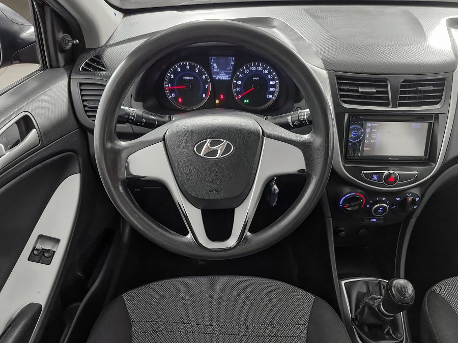 Hyundai Solaris 1.4 MT (107 л.с.), 2012 Hyundai Solaris 1.4 MT (107 л.с.), 2012
