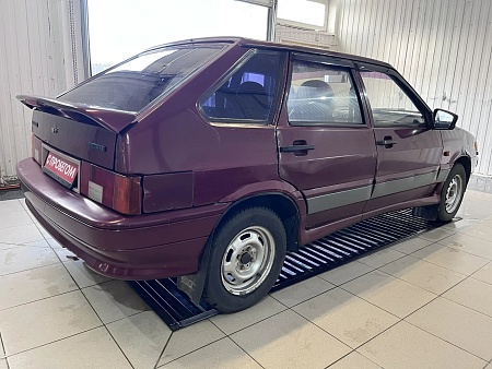 Lada (Ваз) 2114 1.5 MT (77 л.с.), 2004