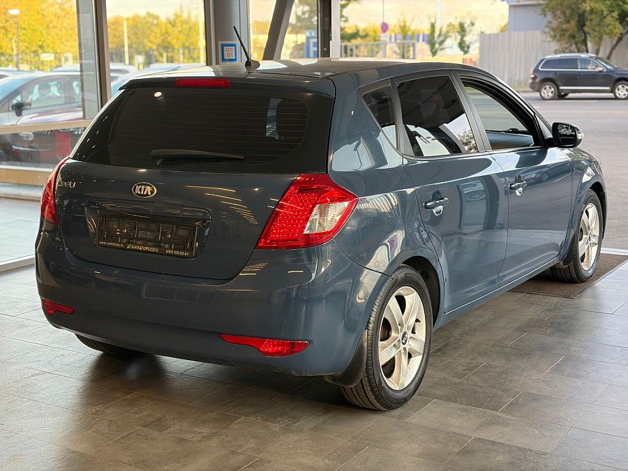 Kia Ceed 1.6 AT (125 л.с.), 2012 Kia Ceed 1.6 AT (125 л.с.), 2012