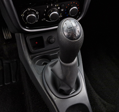 Renault Duster 1.6 MT (102 л.с.), 2013 Renault Duster 1.6 MT (102 л.с.), 2013 — купить в Нижнем Новгороде