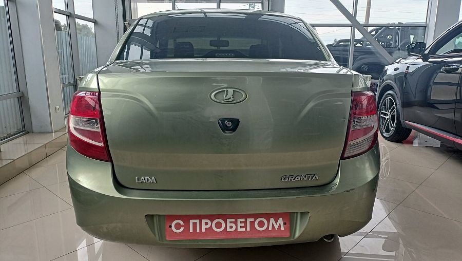 Lada (Ваз) Granta 1.6 MT (87 л.с.), 2013