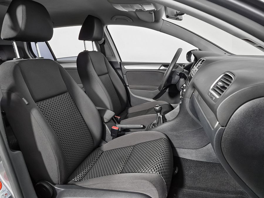 Volkswagen Golf 1.2 MT (105 л.с.), 2012 Volkswagen Golf 1.2 MT (105 л.с.), 2012