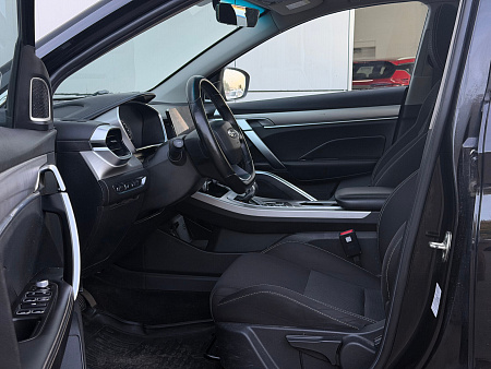Geely Coolray 1.5 AMT (150 л.с.), 2022 — купить в Нижнем Новгороде