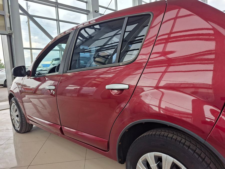 Renault Sandero 1.6 MT (84 л.с.), 2012 Renault Sandero 1.6 MT (84 л.с.), 2012