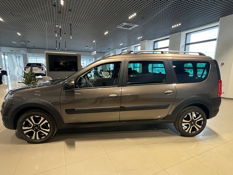 Lada (Ваз) Largus Cross 1.6 MT (106 л.с.), 2026
