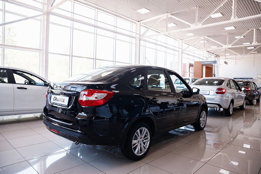 Lada (Ваз) Granta 1.6 MT (90 л.с.), 2026 Lada (Ваз) Granta 1.6 MT (90 л.с.), 2026
