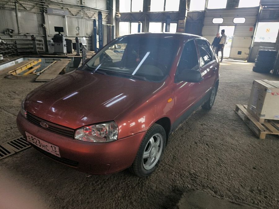 Lada (Ваз) Kalina 1.6 MT (84 л.с.), 2011 Lada (Ваз) Kalina 1.6 MT (84 л.с.), 2011