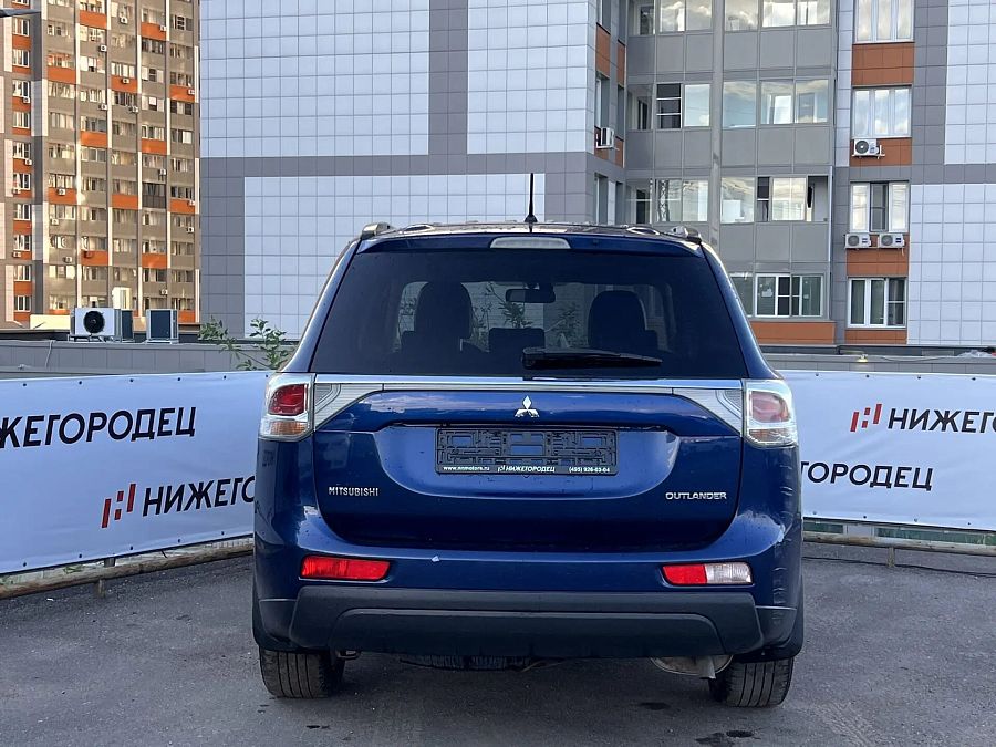 Mitsubishi Outlander 2.4 CVT (167 л.с.) 4WD, 2013 Mitsubishi Outlander 2.4 CVT (167 л.с.) 4WD, 2013