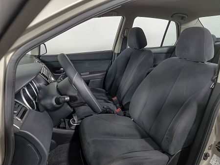 Nissan Tiida 1.6 AT (110 л.с.), 2010 — купить в Нижнем Новгороде
