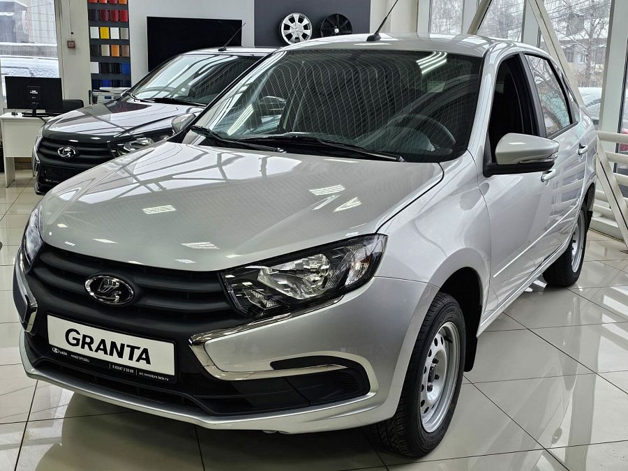 Lada (Ваз) Granta 1.6 MT (106 л.с.), 2026