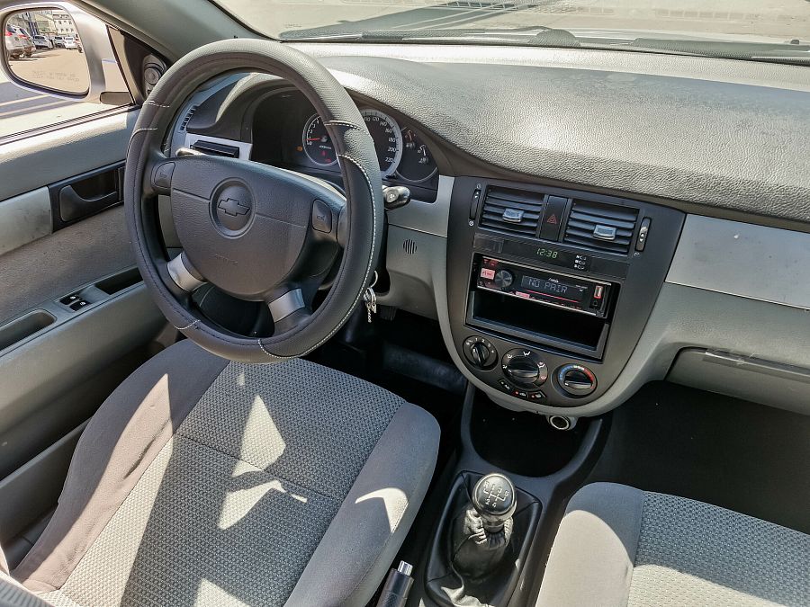 Chevrolet Lacetti 1.4 MT (95 л.с.), 2012