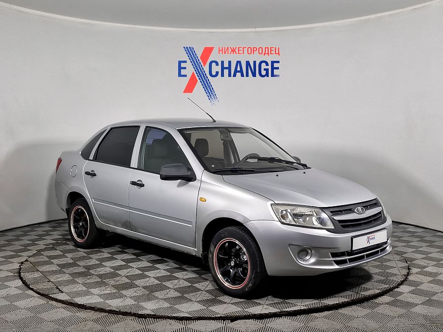 Lada (Ваз) Granta 1.6 MT (87 л.с.), 2013