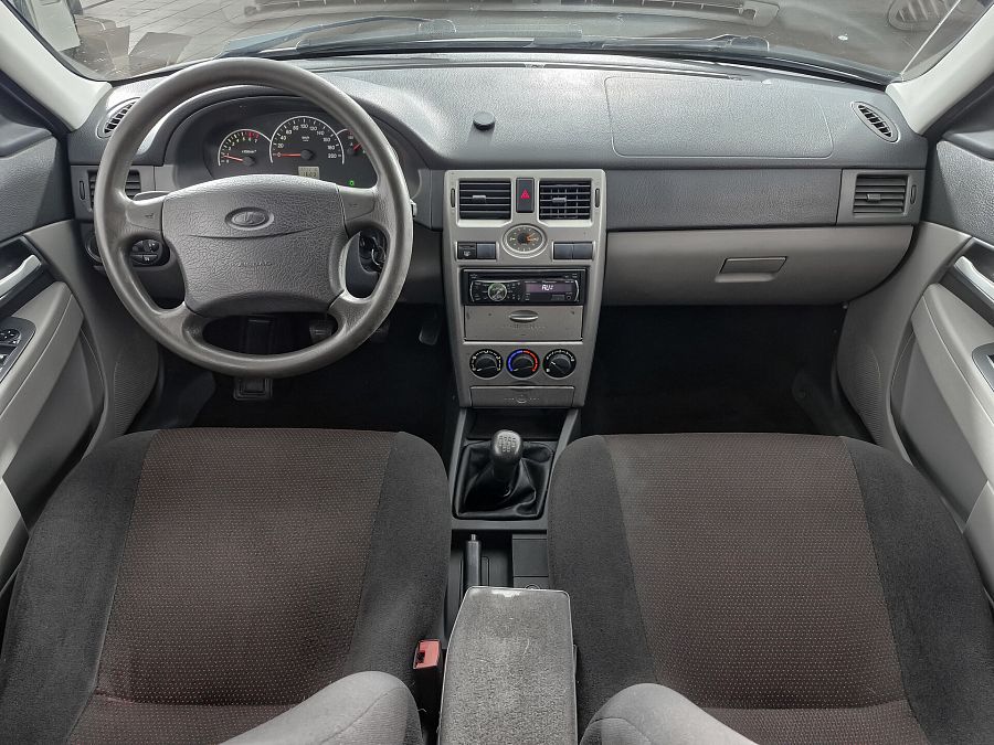 Lada (Ваз) Priora 1.6 MT (98 л.с.), 2010