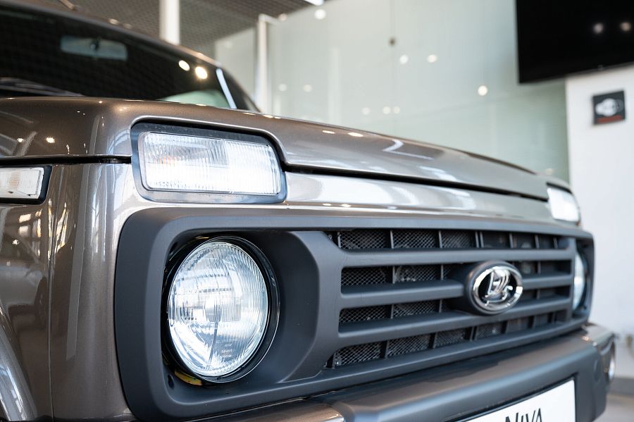Lada (Ваз) Niva Legend 1.7 MT (83 л.с.) 4WD, 2026 Lada (Ваз) Niva Legend 1.7 MT (83 л.с.) 4WD, 2026