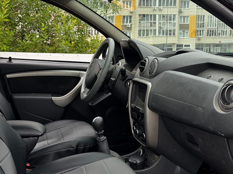 Renault Duster 2.0 MT (135 л.с.) 4WD, 2014