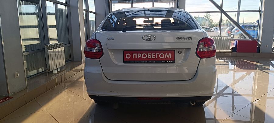 Lada (Ваз) Granta 1.6 MT (87 л.с.), 2016