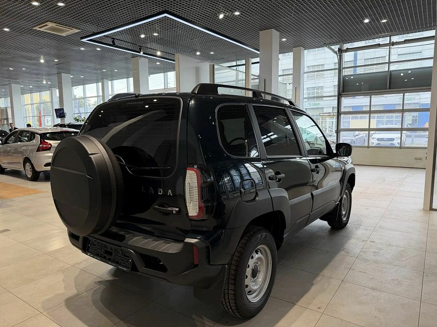 Lada (Ваз) Niva Travel 1.8 MT (90 л.с.) 4WD, 2026 Lada (Ваз) Niva Travel 1.8 MT (90 л.с.) 4WD, 2026