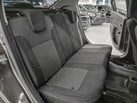 Renault Logan Stepway 1.6 MT (82 л.с.), 2021 Renault Logan Stepway 1.6 MT (82 л.с.), 2021 — купить в Нижнем Новгороде