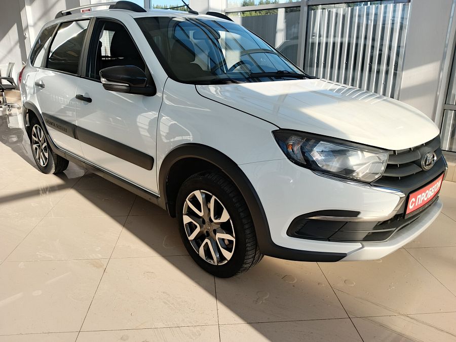 Lada (Ваз) Granta Cross 1.6 MT (90 л.с.), 2021