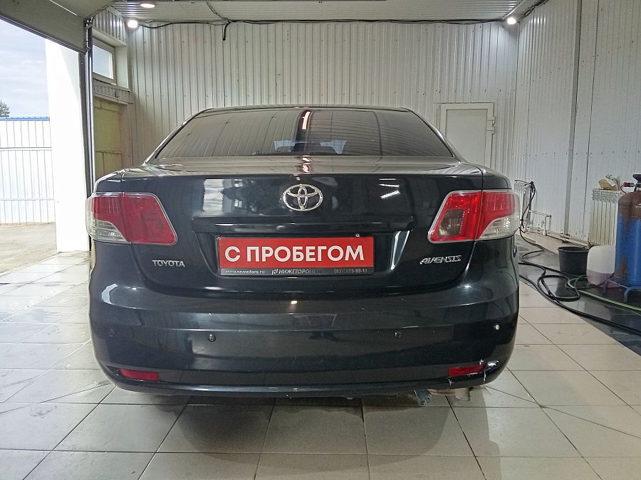 Toyota Avensis 1.8 CVT (147 л.с.), 2010