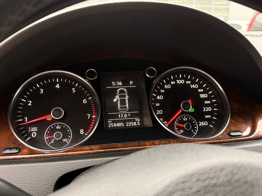 Volkswagen Passat 1.8 AMT (152 л.с.), 2012
